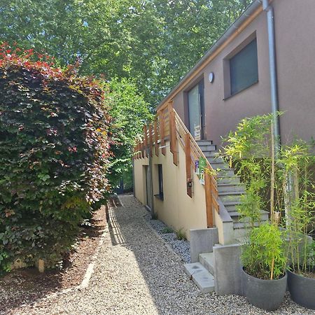 Gite-Appart Com' "Des Cimes Et Jardin" Illkirch-Graffenstaden Exteriör bild